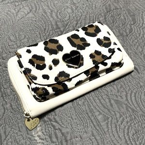 Betsey Johnson Pocketbook